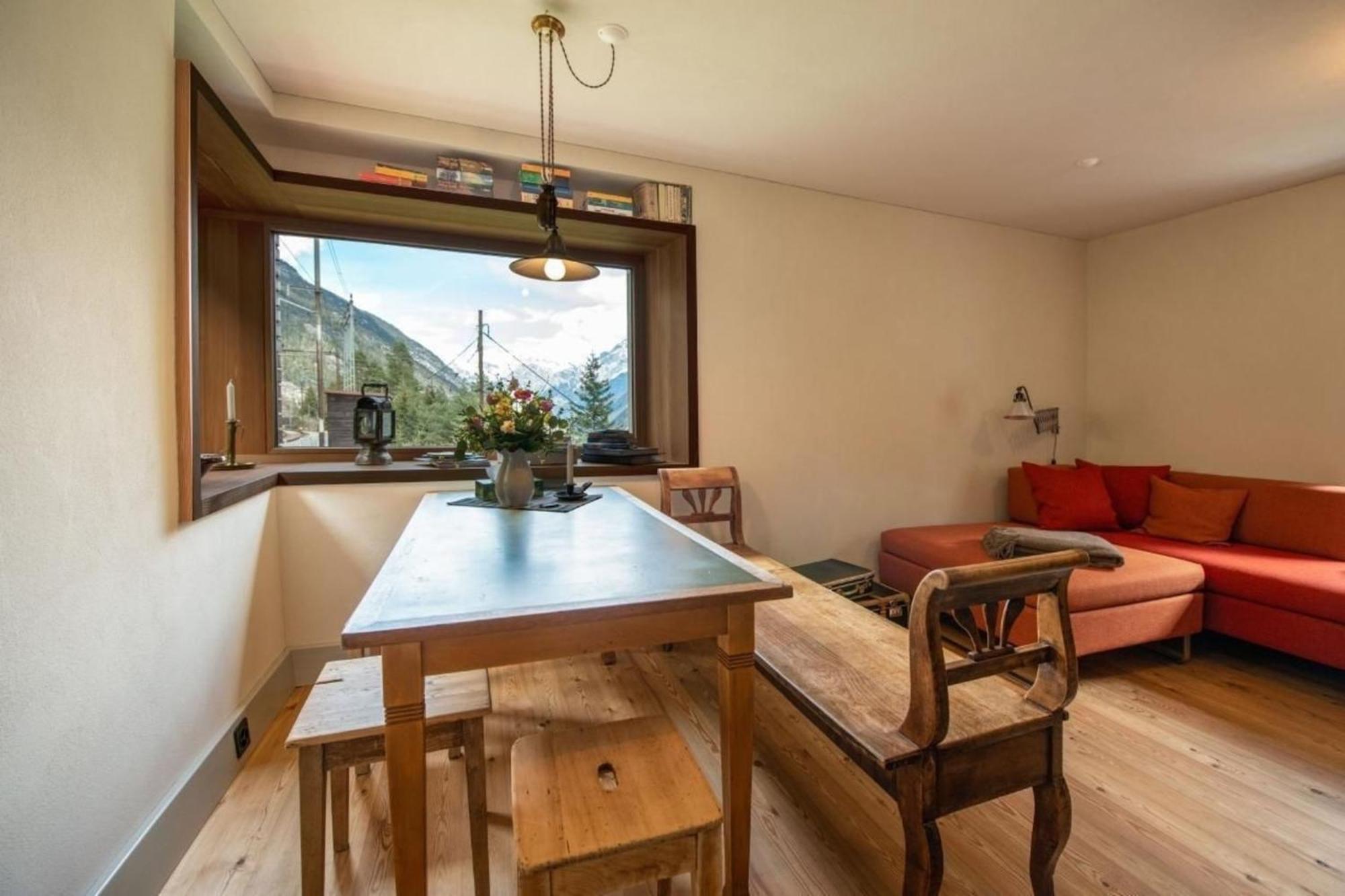 Villa Bahnwaerterhaus Eggwald Wassen Esterno foto